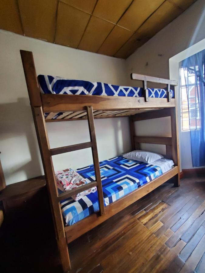 Hostal Cq Chapinero Богота Экстерьер фото