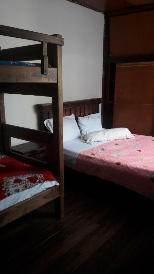 Hostal Cq Chapinero Богота Экстерьер фото